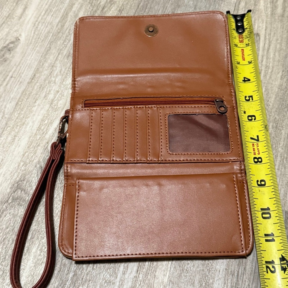 Blazin Roxx Laney Wallet. Some wear but still charming - Picture 7 of 7